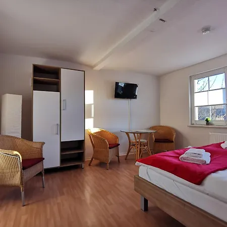 Domizil Am Stadtzentrum Daire Wilkau-Hasslau